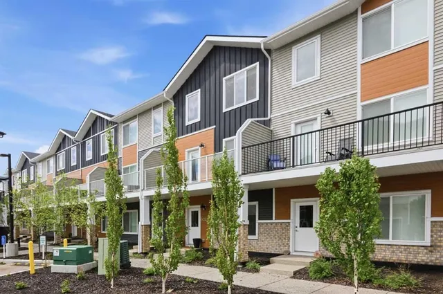 335 Creekside Blvd #602, Calgary 2