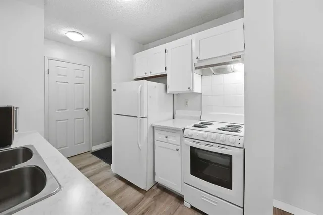 19 Bennett St #305, Red Deer 5