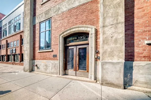 220 11 Ave #307, Calgary 2
