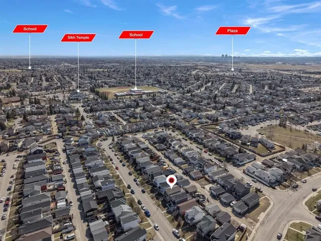 192 Martin Crossing Cres, Calgary 5