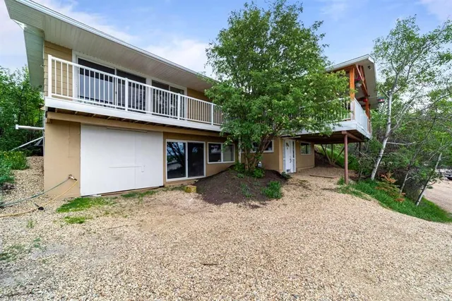 325 Minnewaukan Rd, Tillicum Beach 2