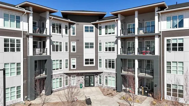 681 Savanna Blvd #1207, Calgary 4