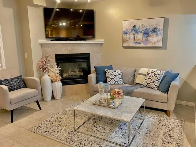 66 Chaparral Ridge Terr, Calgary 4