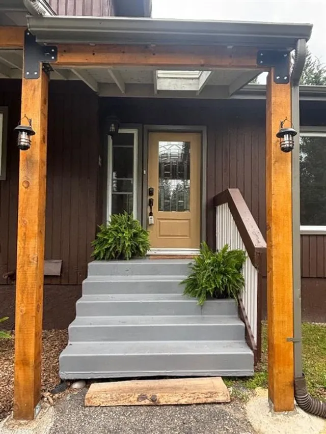 94 Redwood Meadows Dr, Rural Rocky View County 3