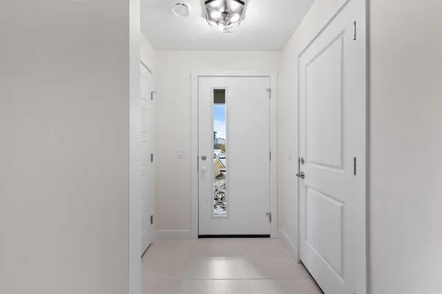 12 Waterford Glen&, Chestermere 4