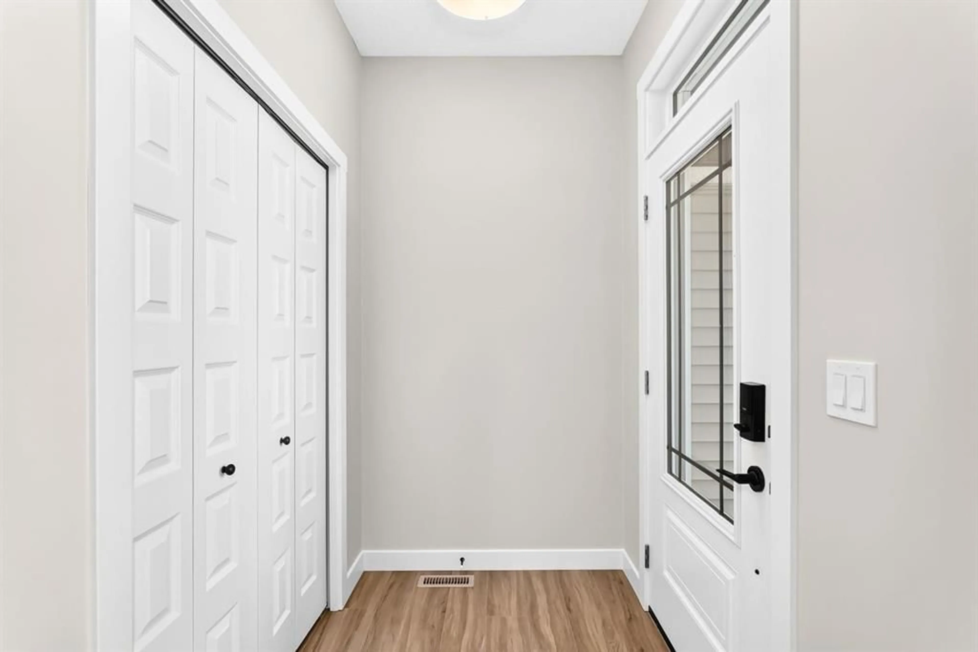 pillar/IMG-A2338043_4.jpg