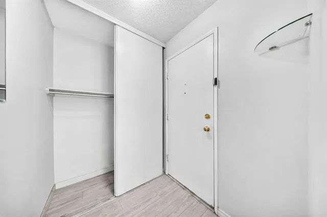 200 Brookpark Dr #711, Calgary 3