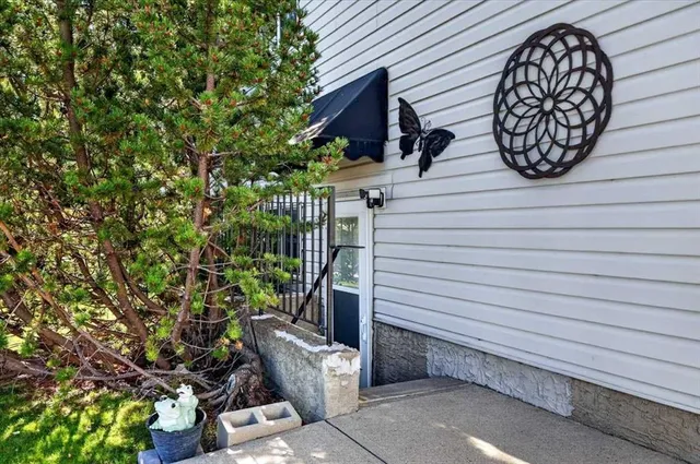 74 San Diego Manor, Calgary 5