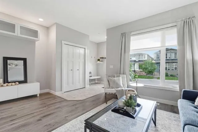 21 Howse St, Calgary 2