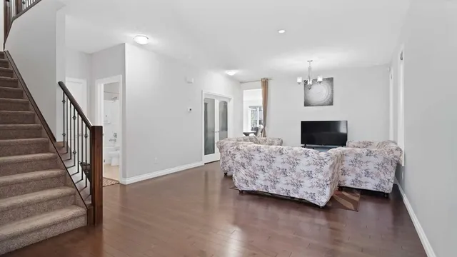149 saddlestone Dr, Calgary 5