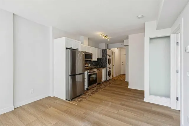3830 Brentwood Rd #903, Calgary 3