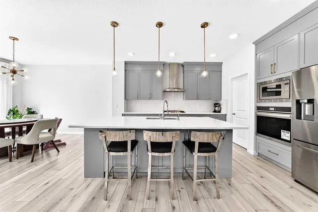 105 Magnolia Manor, Calgary 2