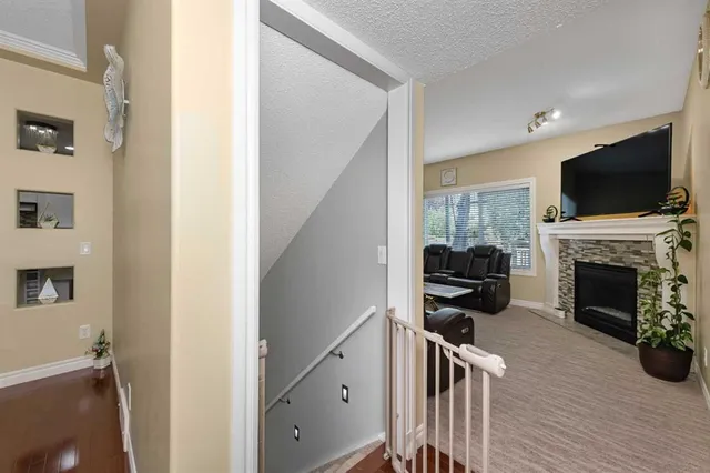 135 Kincora Dr, Calgary 5