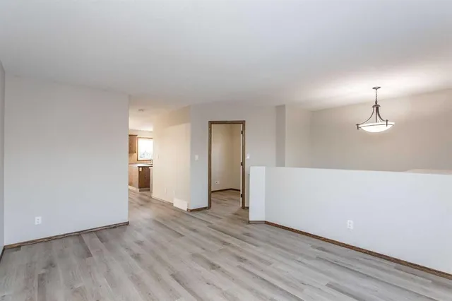 92 Iron Wolf Blvd, Lacombe 5
