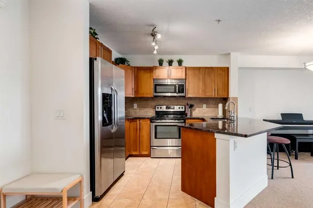 500 Rocky Vista Gdns #132, Calgary 3