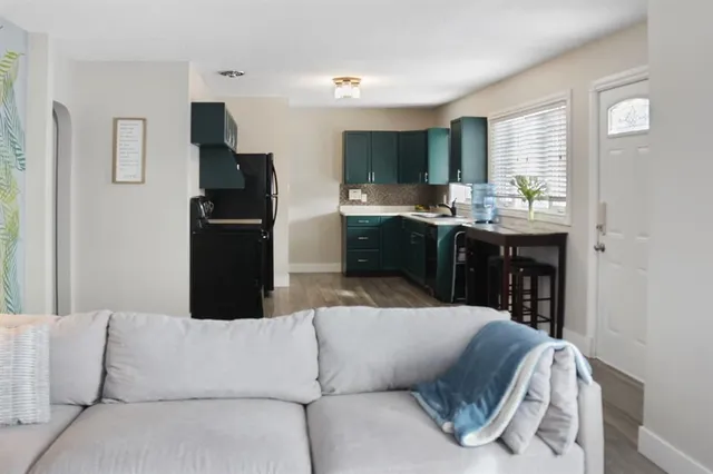 5110 51 St, Daysland 4