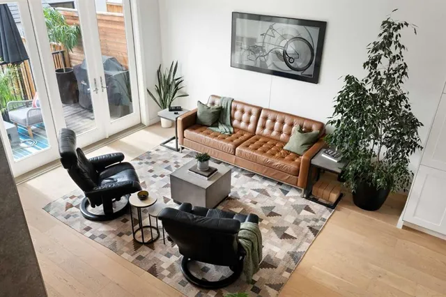 1141 Renfrew Dr, Calgary 5
