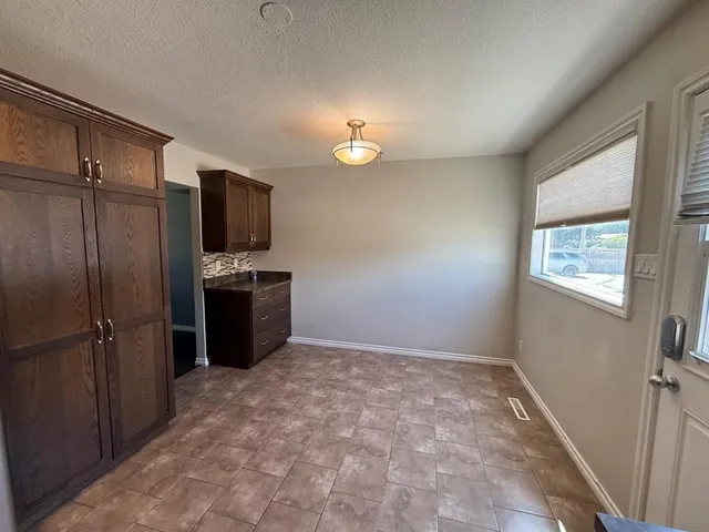 114 HARDISTY Ave #62, Hinton 4
