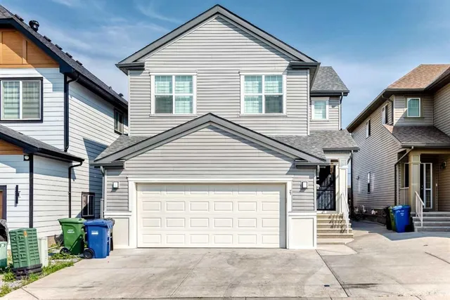 71 Martha's Meadow Close, Calgary 2