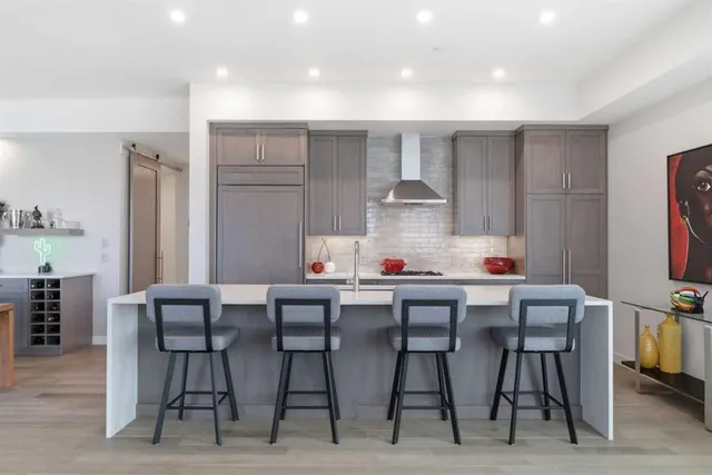 105 Lebel Cres #301, Calgary 5