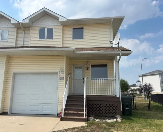 11 Northlands Cres, Medicine Hat 2