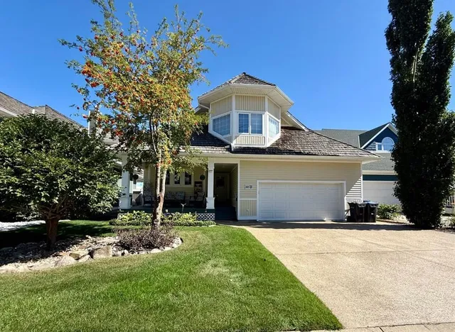 382 Marina Bay Pl, Sylvan Lake 2