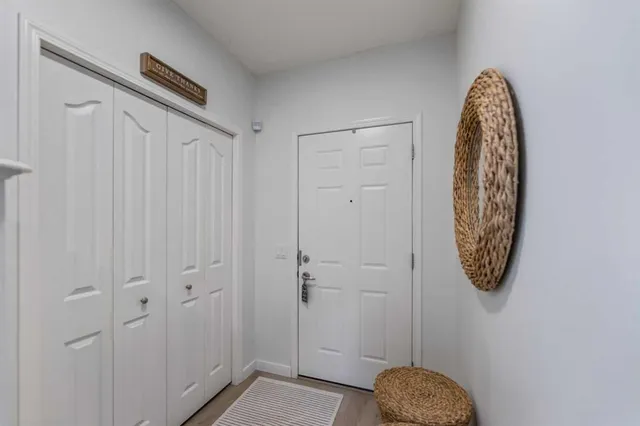 19 Everridge Villas, Calgary 3