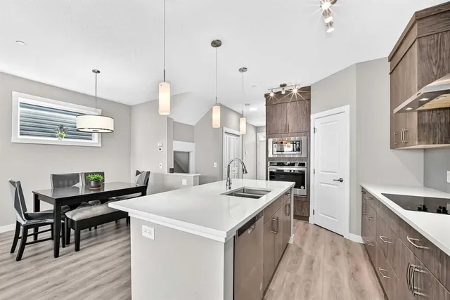 75 Howse Cres, Calgary 4