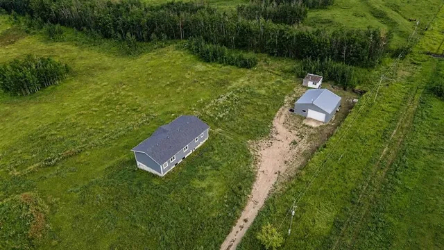 23515 Township Road 402, Rural Lacombe County 5