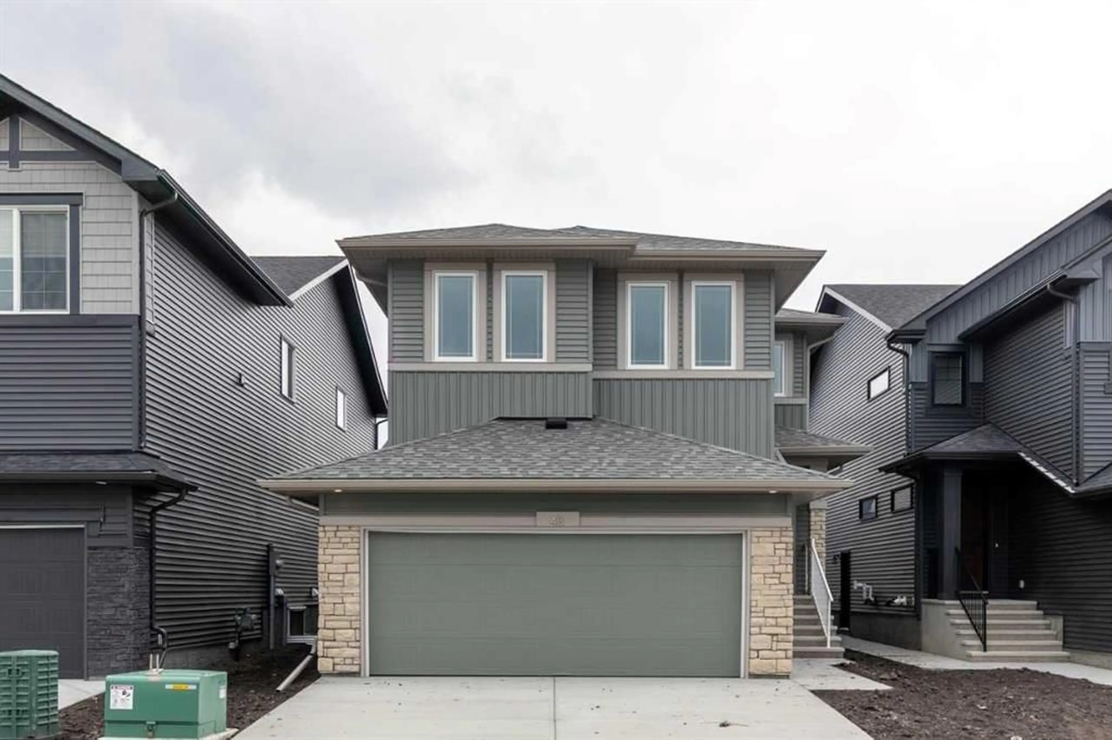pillar/IMG-A2338769_1.jpg