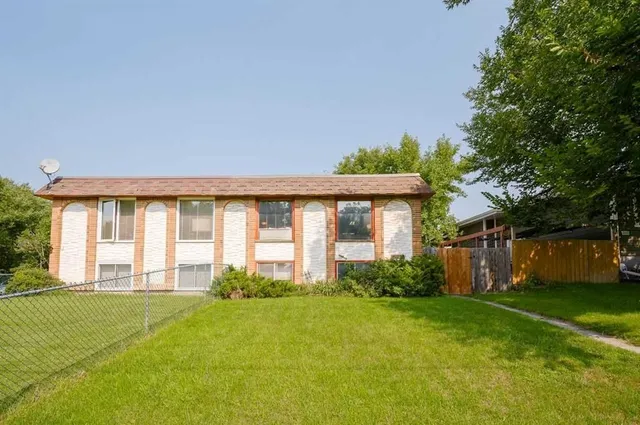 3603 29A Ave, Calgary 2