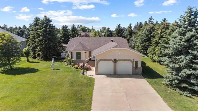 5209 57A St, Stettler