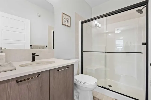 1429 Chinook Gate Glen&, Airdrie 4