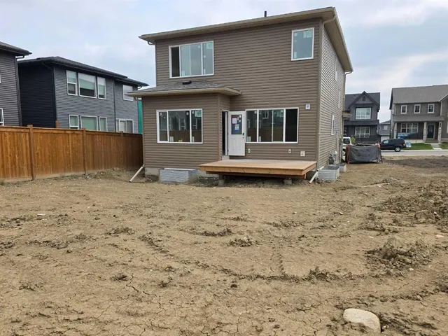 27 Creekside Rise, Calgary 2