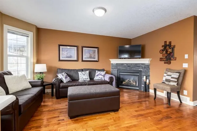 159 Cimarron Grove Cres, Okotoks 5