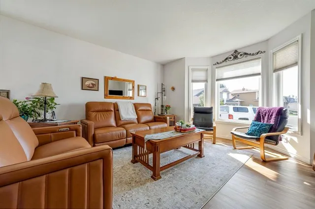 21 Aspen Pl, Coalhurst 5