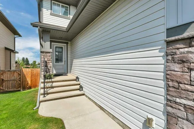 11 Bardwell Way, Sylvan Lake 5