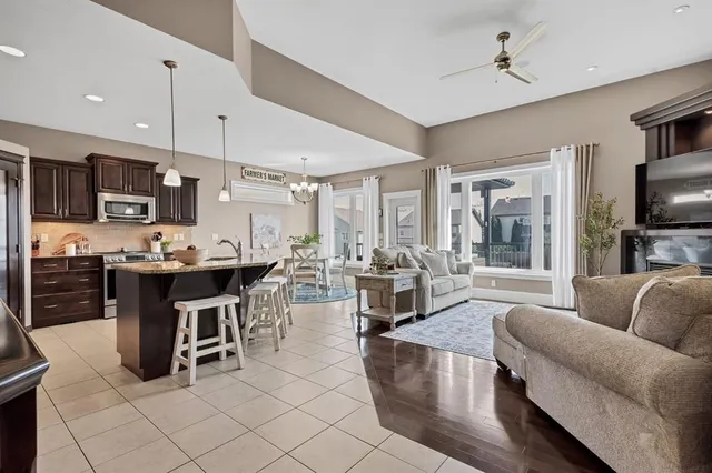 9 Liberty Pl, Sylvan Lake 4