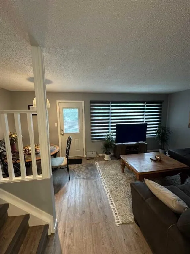7830 Cedar Wood Park, Grande Prairie 5