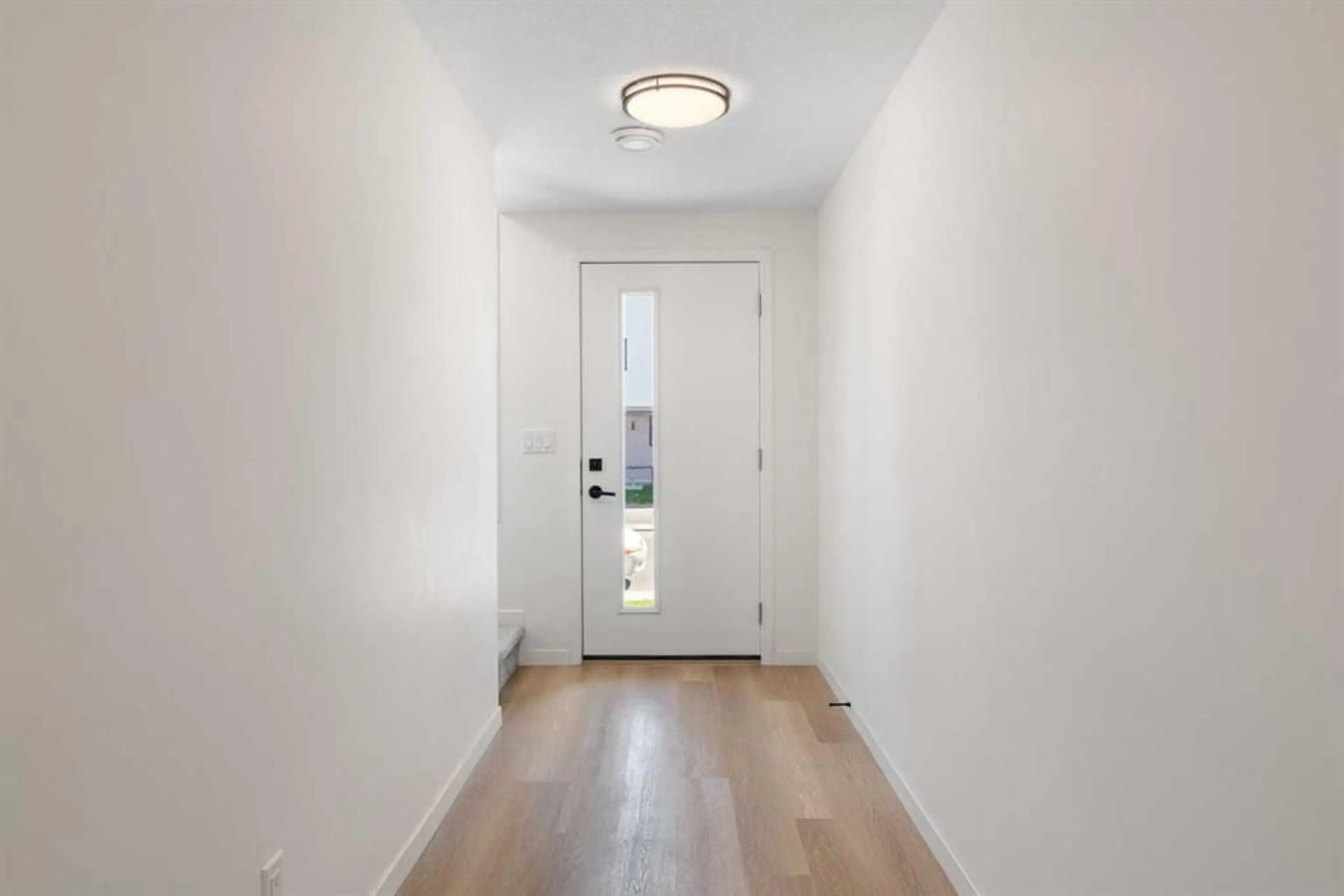 pillar/IMG-A2339285_4.jpg