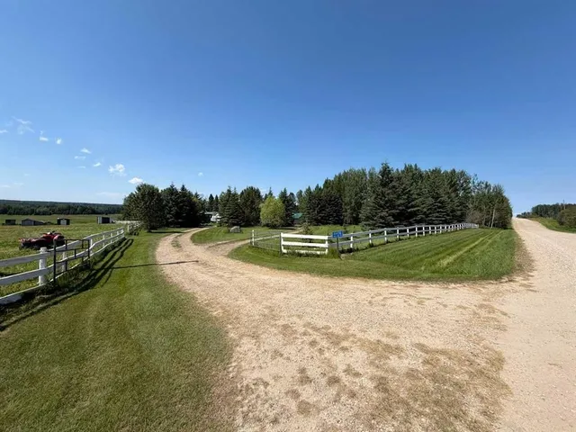 454038 75 Rg, Rural Wetaskiwin No. 10, County of 2