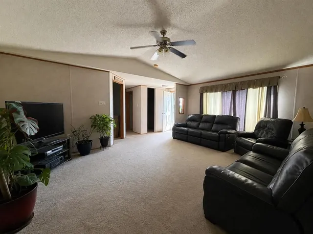 454038 75 Rg, Rural Wetaskiwin No. 10, County of 5