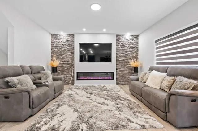308 Coopersfield Rise, Airdrie 5