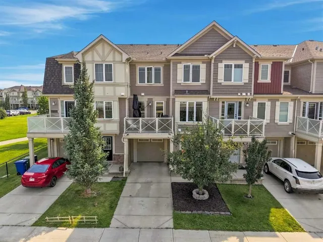 149 Windstone Ave, Airdrie 2