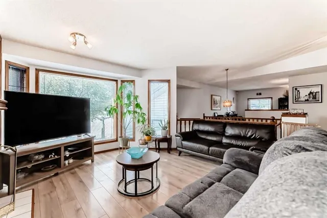 68 Harvest Oak Way, Calgary 5