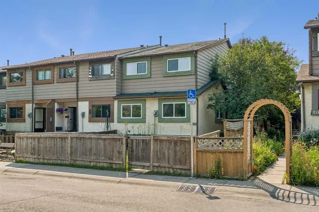 5603 1 Ave, Calgary 3
