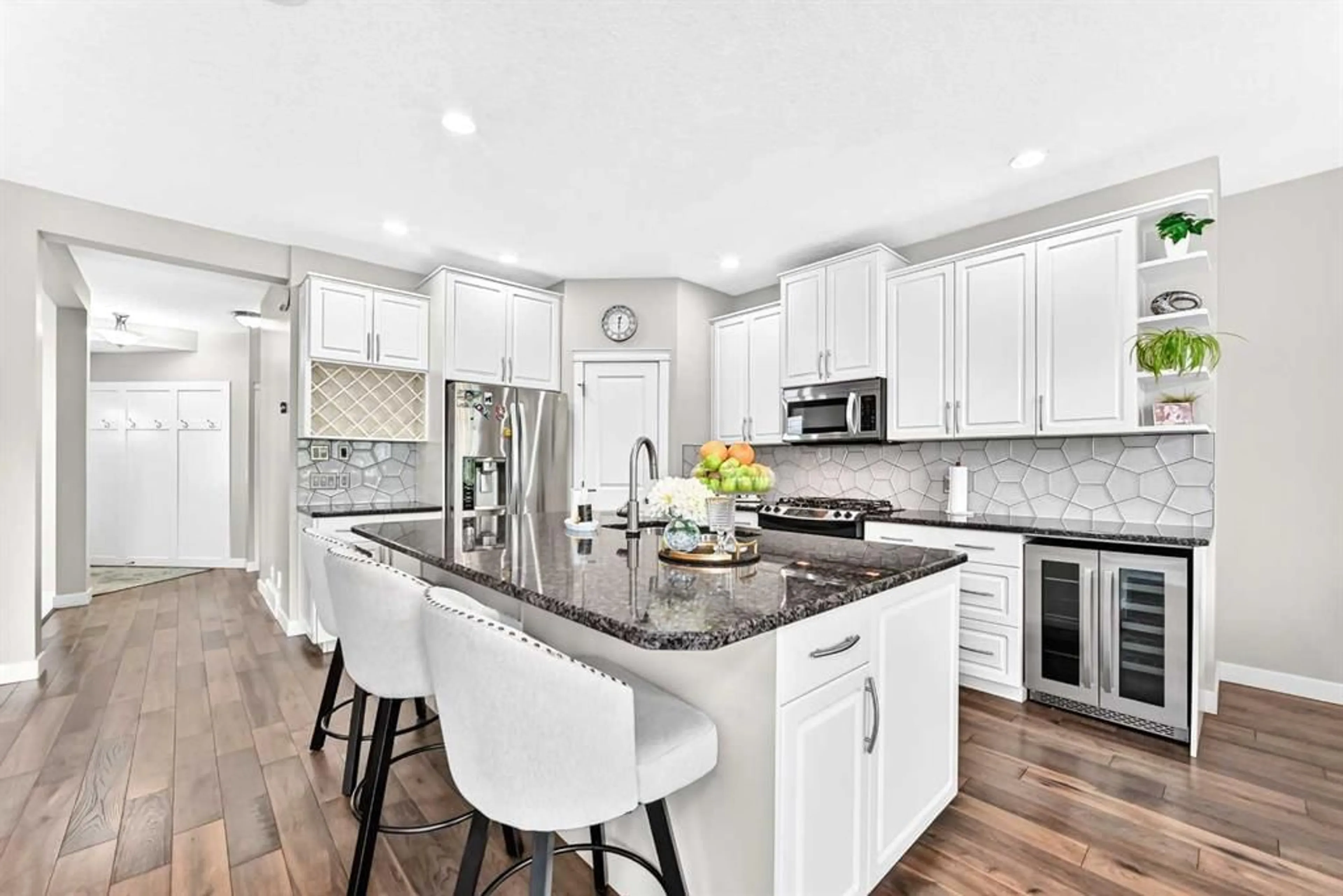 pillar/IMG-A2339513_4.jpg