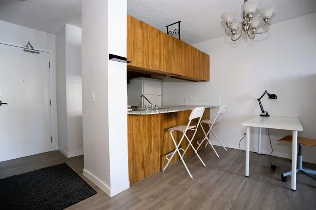 738 3 Ave #1110, Calgary 4