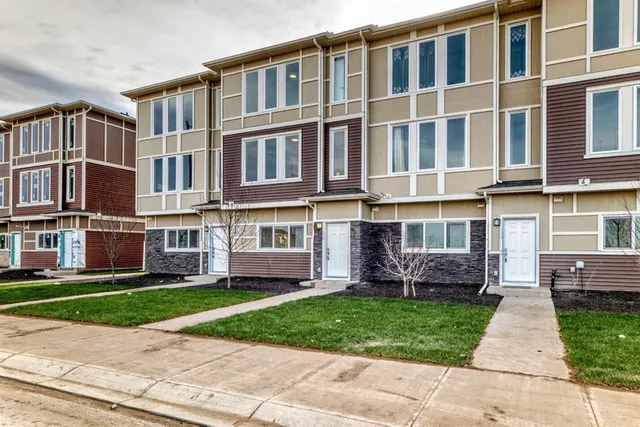 86 145 chelsea Mews, Chestermere 3