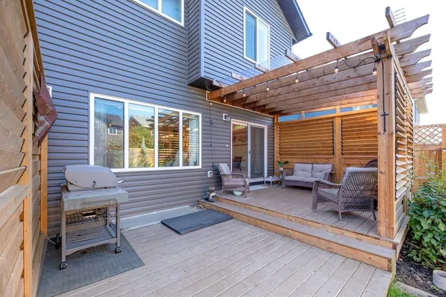 204 Paint Horse Dr, Cochrane 4